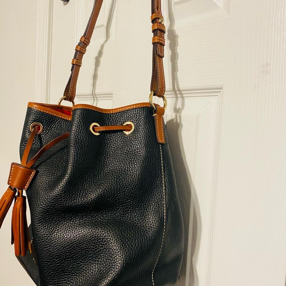 Dooney & Bourke Pebble Grain Drawstring Crossbody - Picture 3 of 11